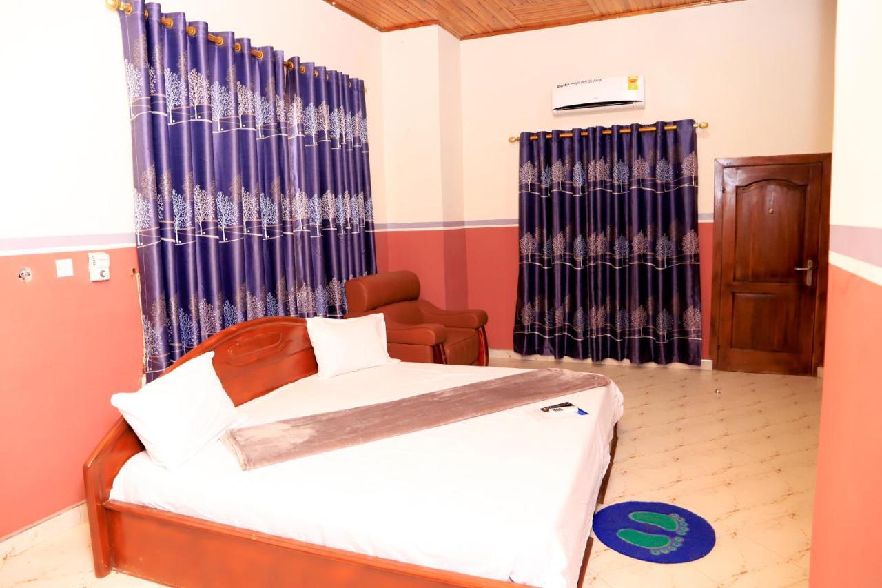 Osaah Bema Lodge Antoa Extérieur photo