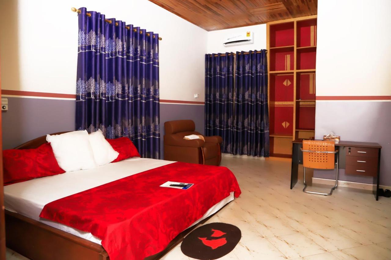 Osaah Bema Lodge Antoa Extérieur photo